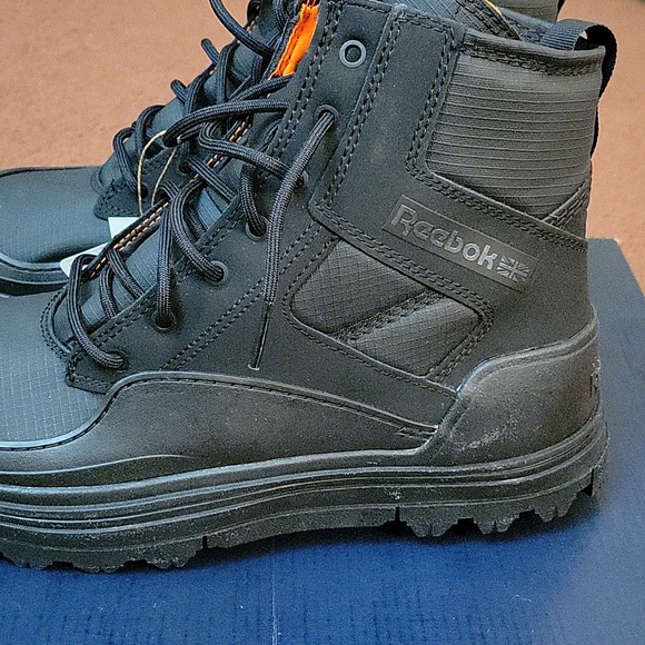 NEW Reebok Club C Sneaker Boots - Picture 10 of 12